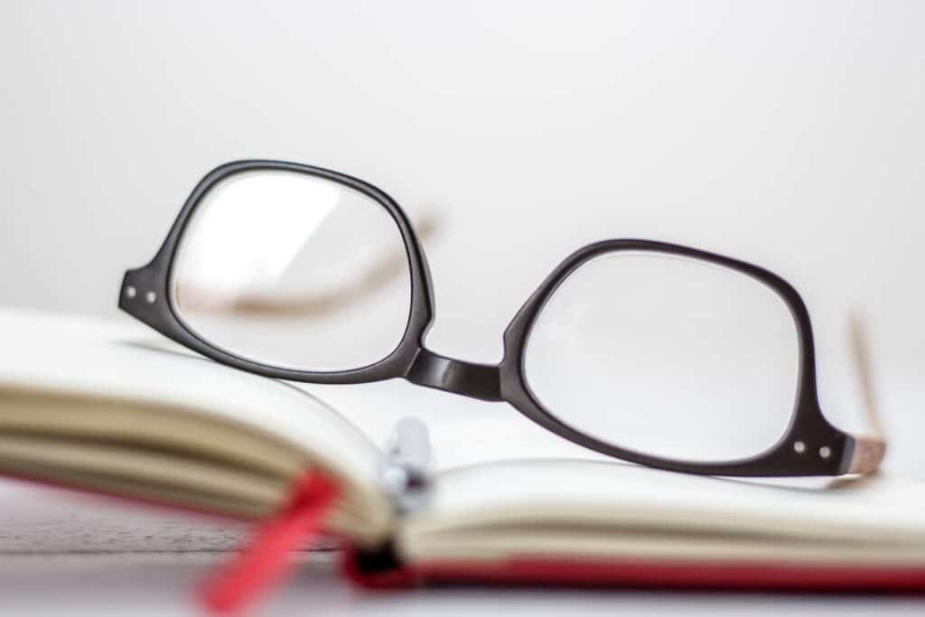 What are Photochromic Lenses? | Transition Lens Complete Guide