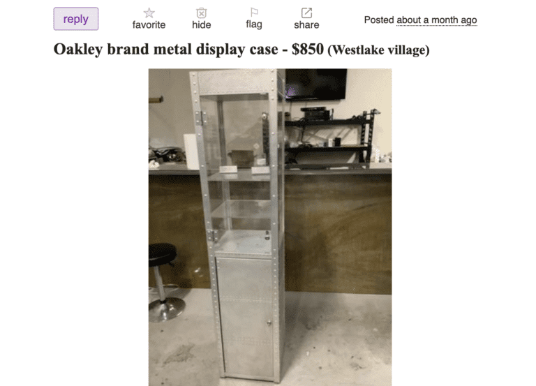 5 Places to Find Oakley Display Cases [And Buy Them]
