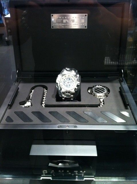 Oakley Watches | The Complete Guide to Every Oakley Watch display picture 1